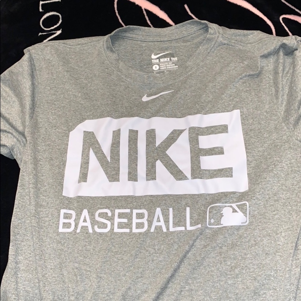 Nike baseball shirt